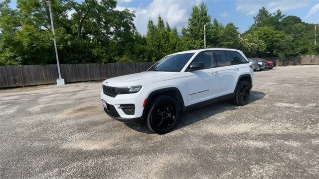 2023 Jeep Grand Cherokee Altitude 4x4