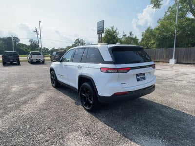 2023 Jeep Grand Cherokee Altitude 4x4