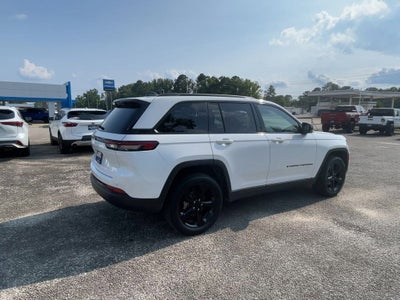 2023 Jeep Grand Cherokee Altitude 4x4
