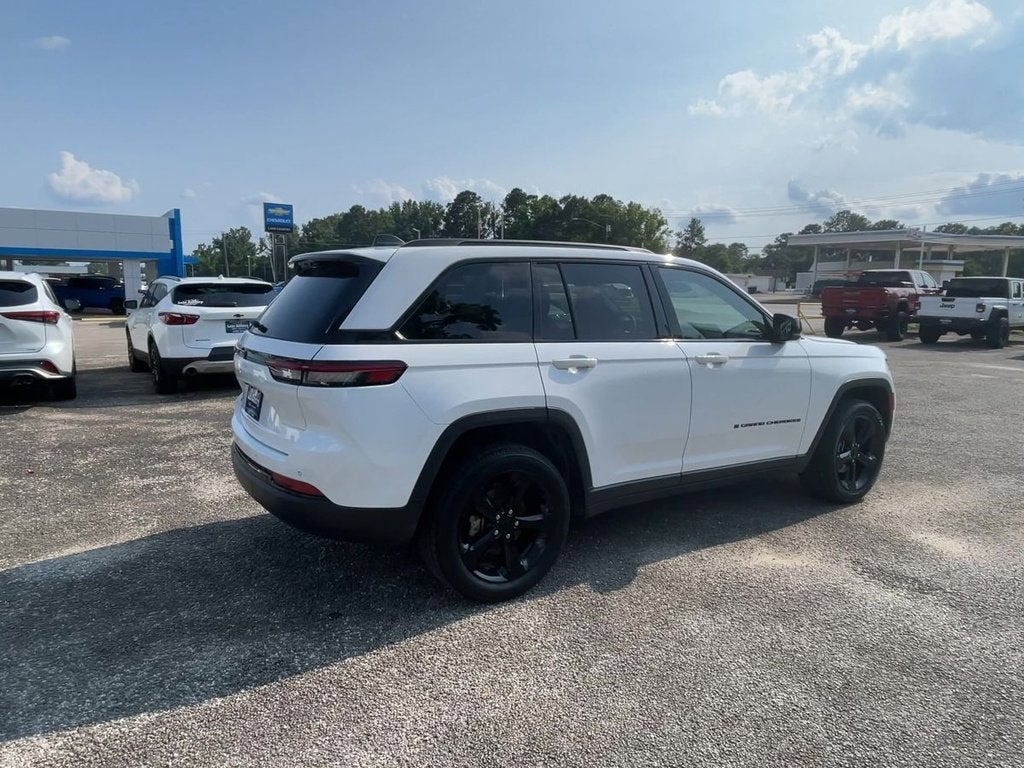 2023 Jeep Grand Cherokee Altitude 4x4