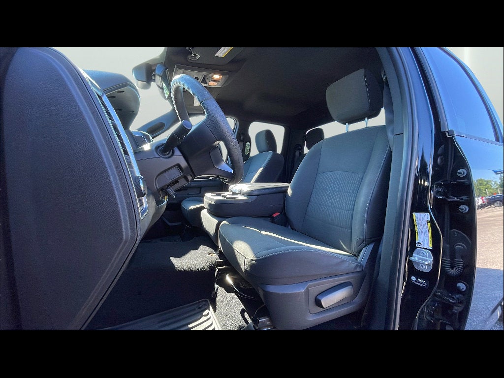 2022 RAM 1500 Classic Warlock Quad Cab 4x4 6'4" Box