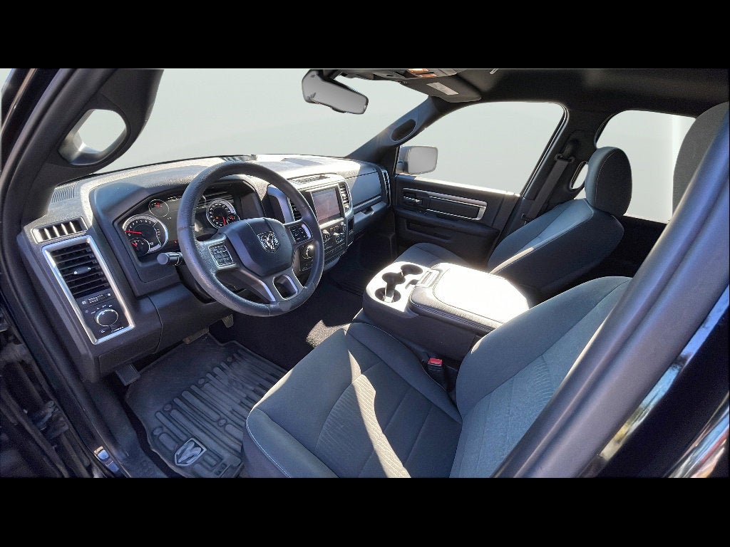 2022 RAM 1500 Classic Warlock Quad Cab 4x4 6'4" Box