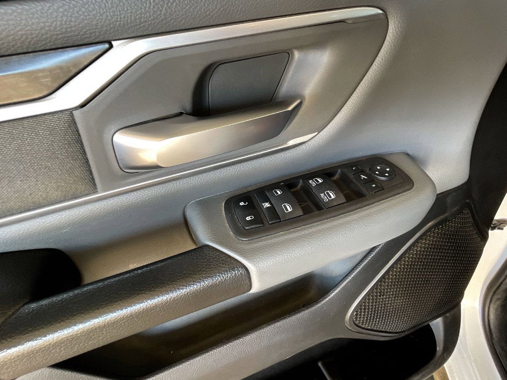 2022 RAM 1500 Big Horn Quad Cab 4x4 6'4" Box