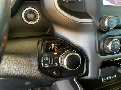 2022 RAM 1500 Big Horn Quad Cab 4x4 6'4" Box