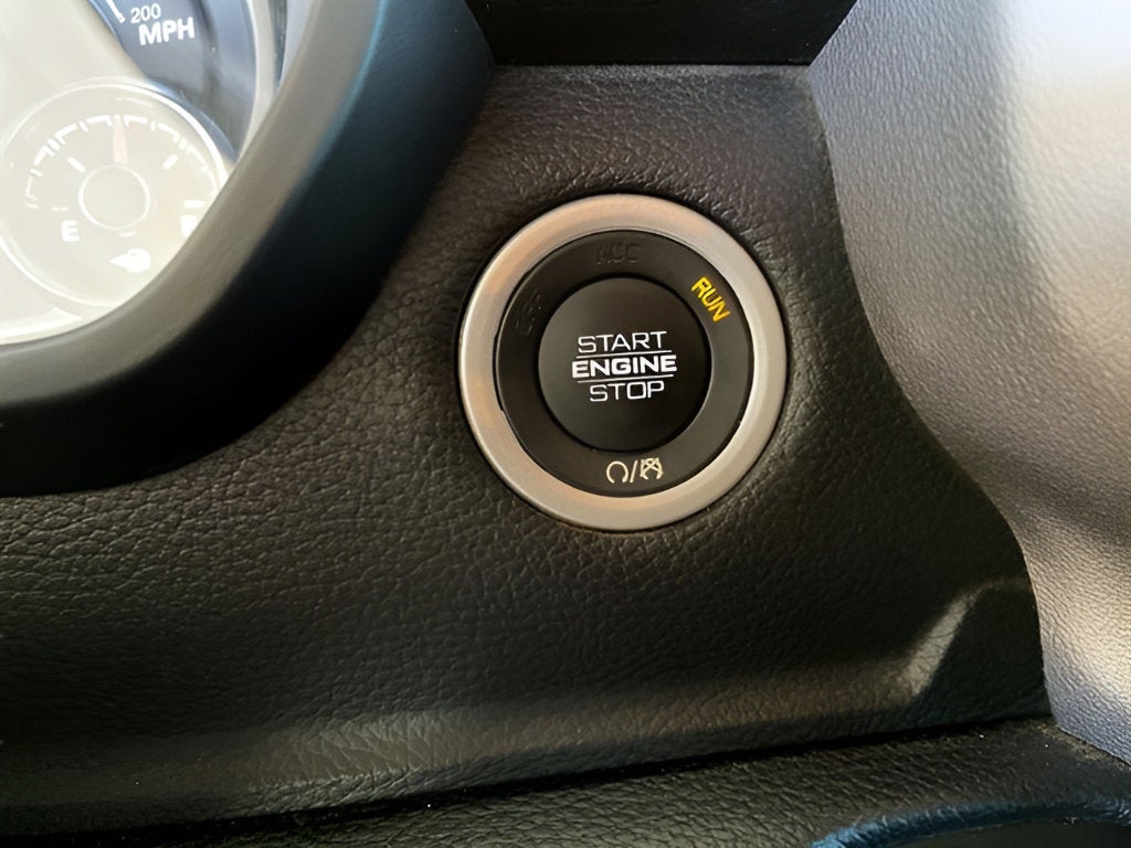 2022 RAM 1500 Big Horn Quad Cab 4x4 6'4" Box