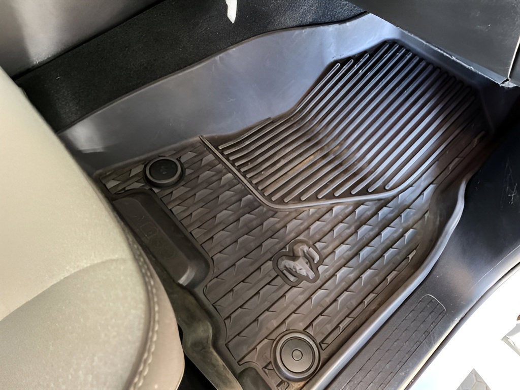 2022 RAM 1500 Big Horn Quad Cab 4x4 6'4" Box