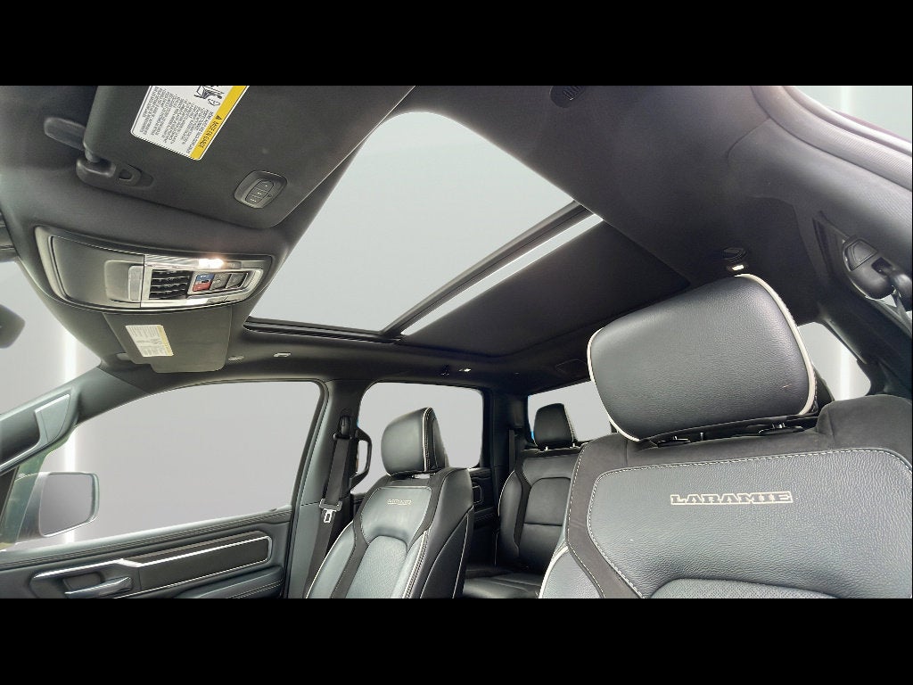 2025 RAM 1500 Laramie Crew Cab 4x4 5'7" Box