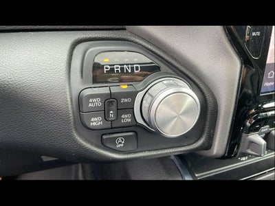 2025 RAM 1500 Laramie Crew Cab 4x4 5'7" Box
