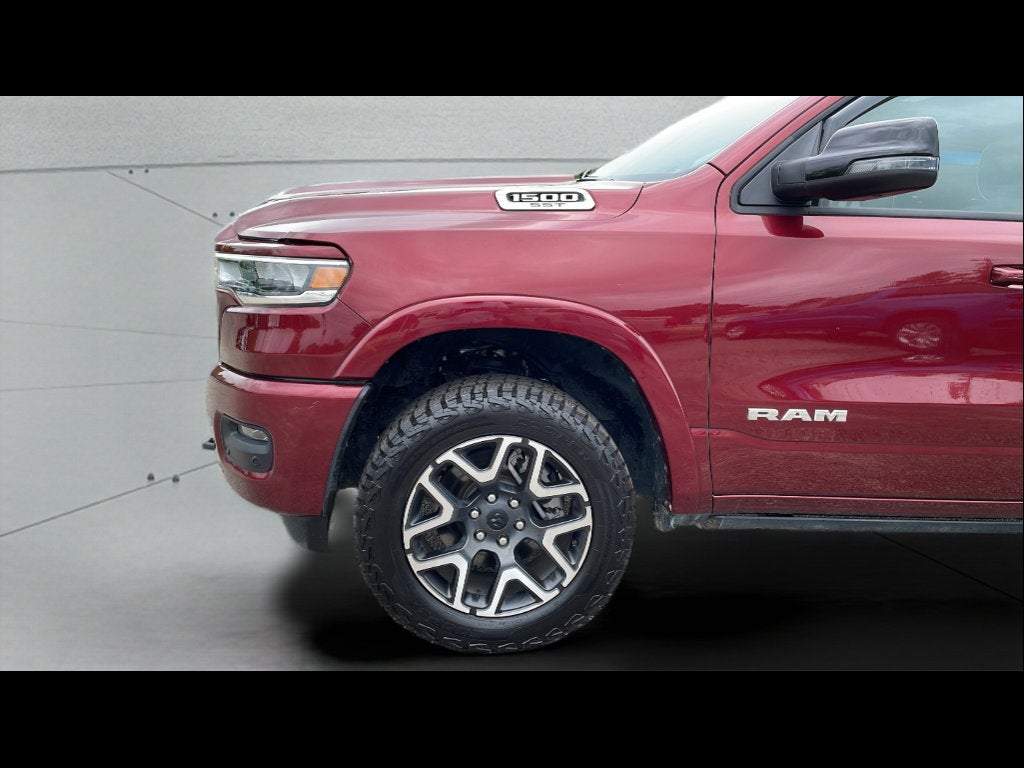 2025 RAM 1500 Laramie Crew Cab 4x4 5'7" Box