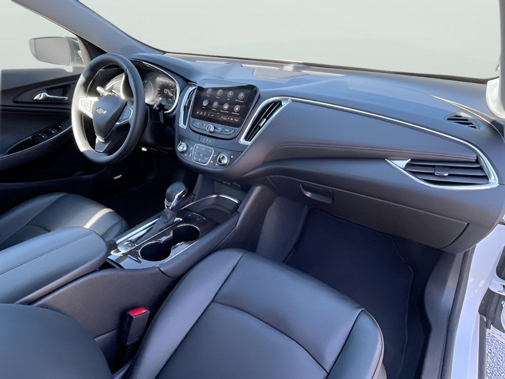 2024 Chevrolet Malibu 2LT