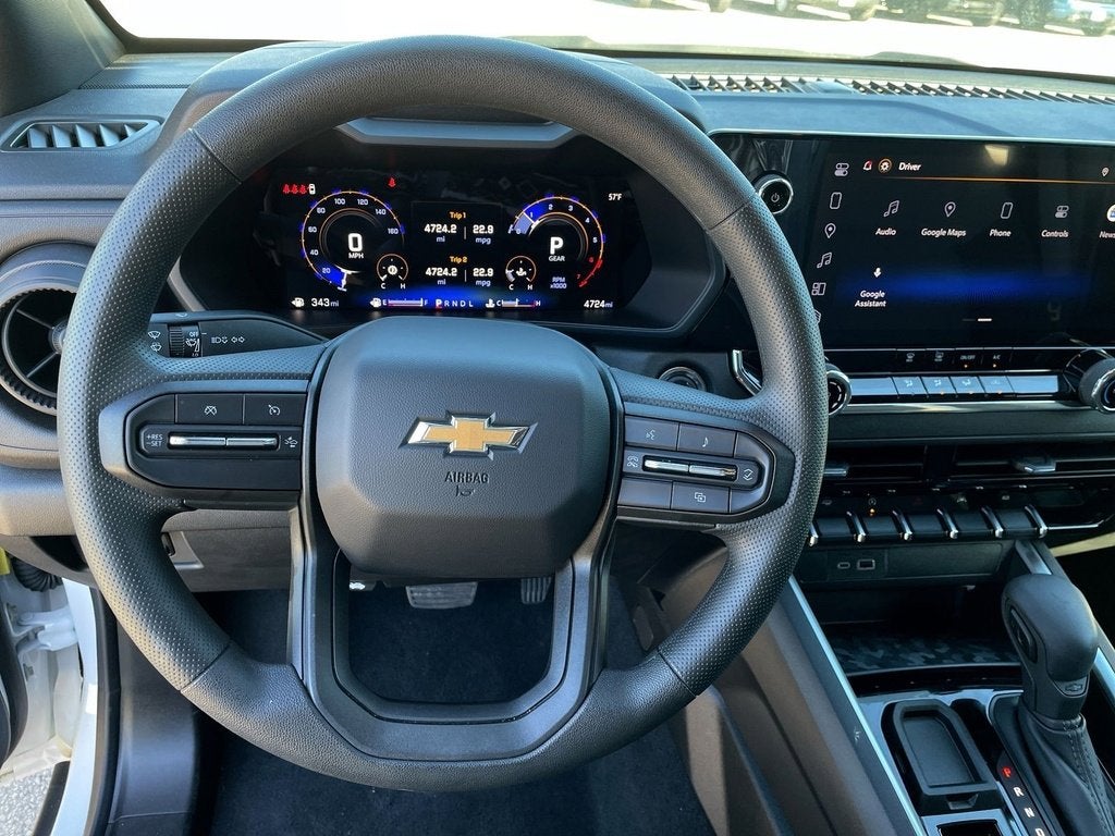 2025 Chevrolet Colorado WT/LT