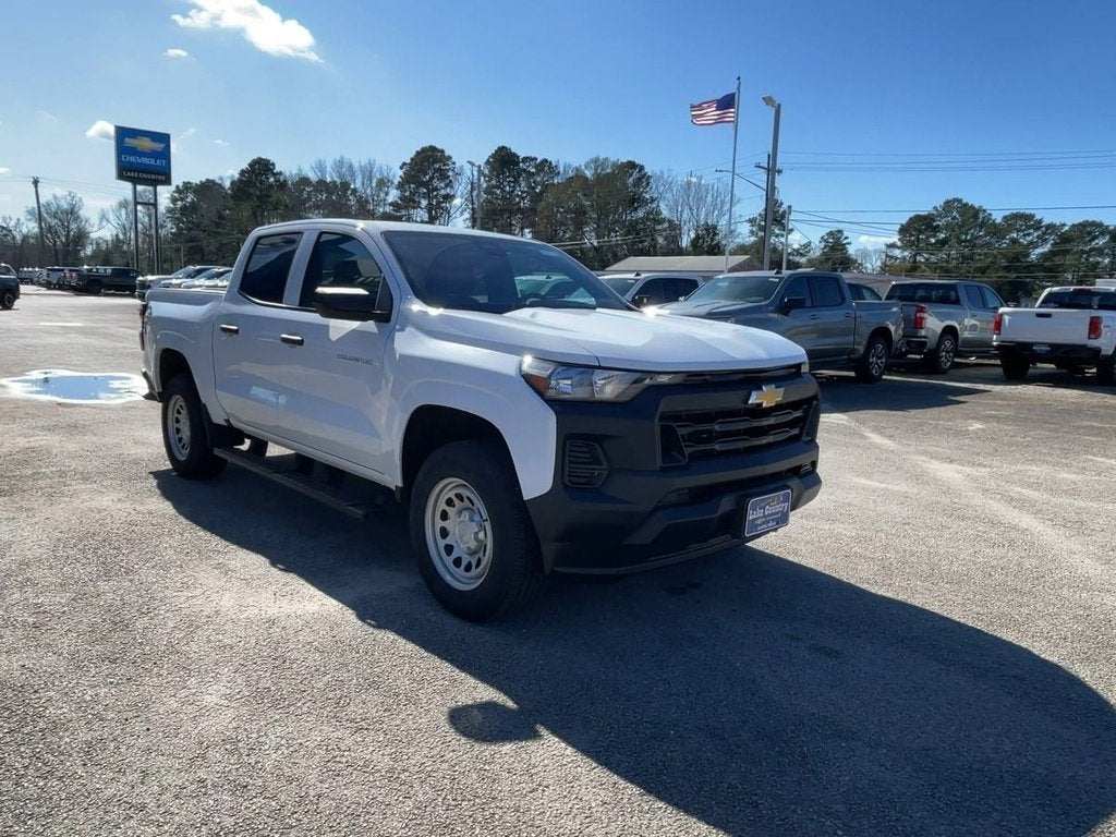 2025 Chevrolet Colorado WT/LT