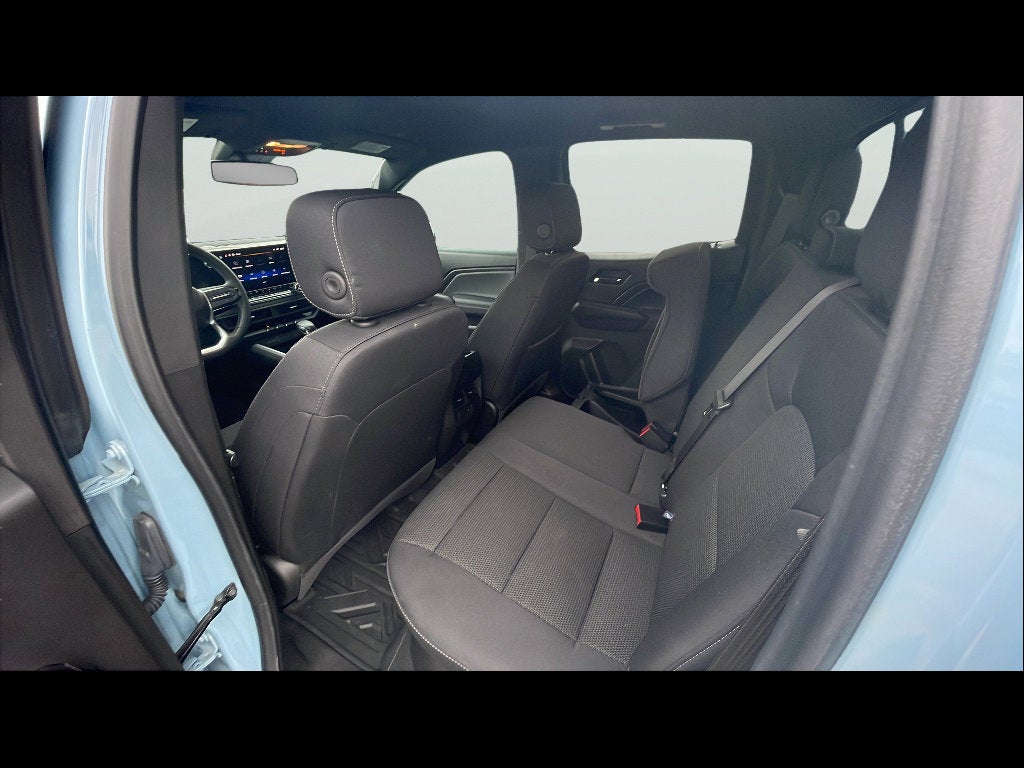 2025 Chevrolet Colorado WT/LT