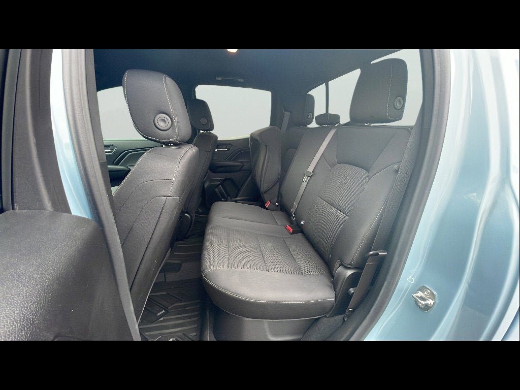 2025 Chevrolet Colorado WT/LT