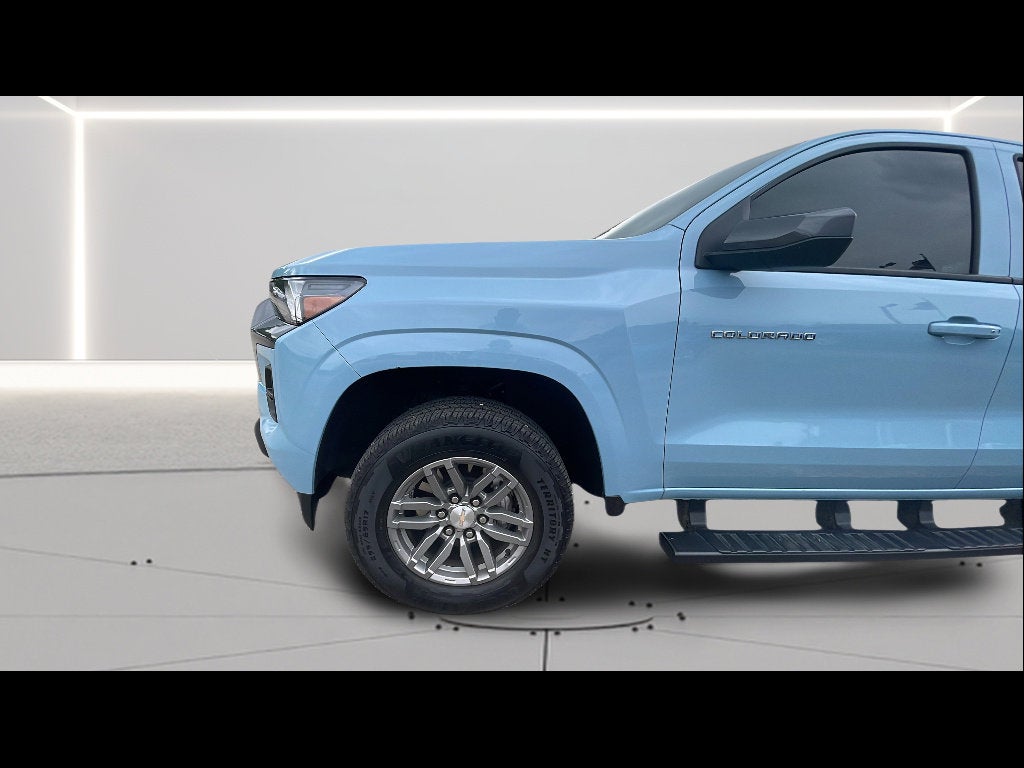 2025 Chevrolet Colorado WT/LT