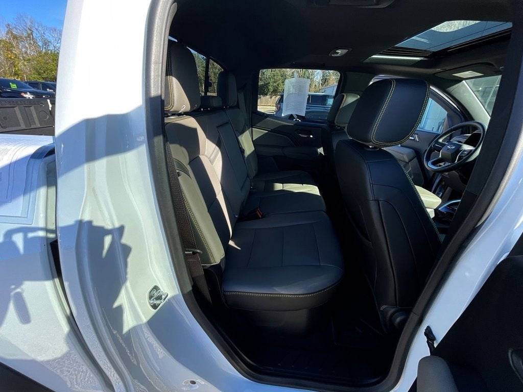 2025 Chevrolet Colorado ZR2