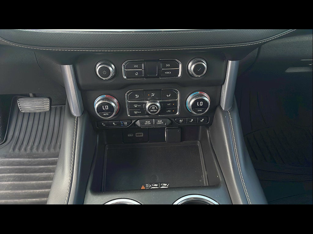 2023 GMC Yukon XL SLT
