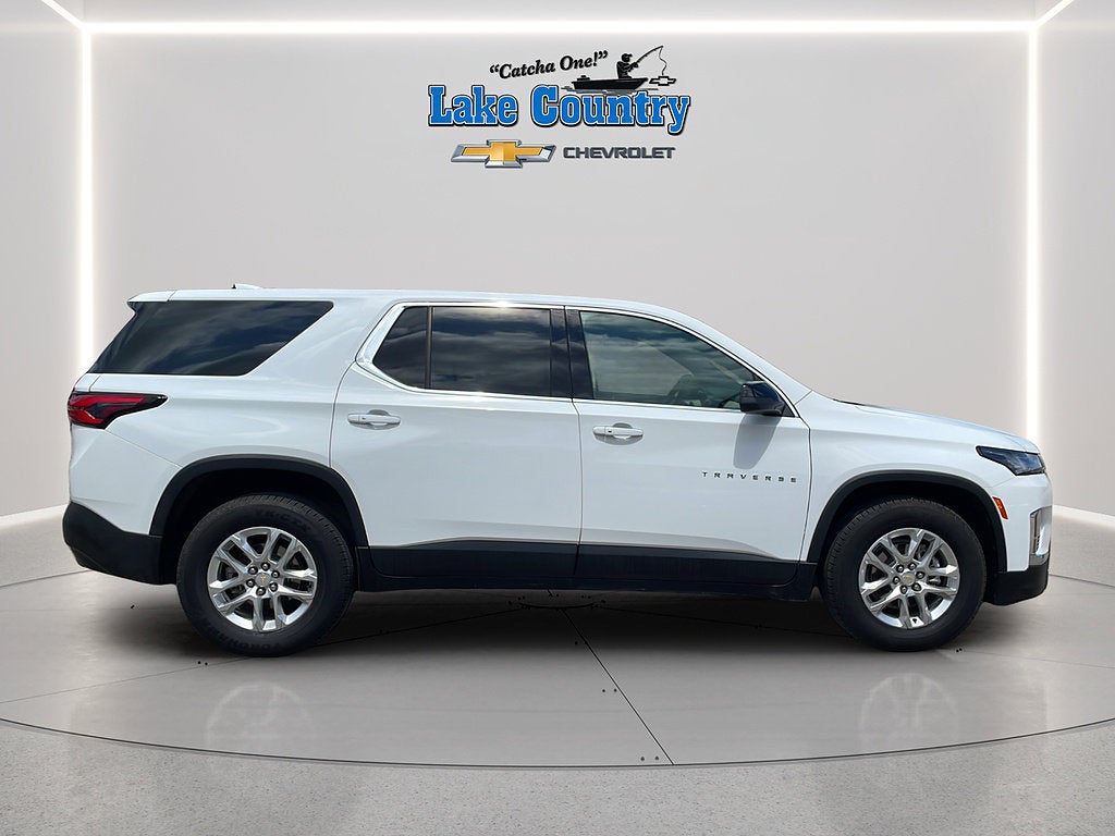 2022 Chevrolet Traverse LS