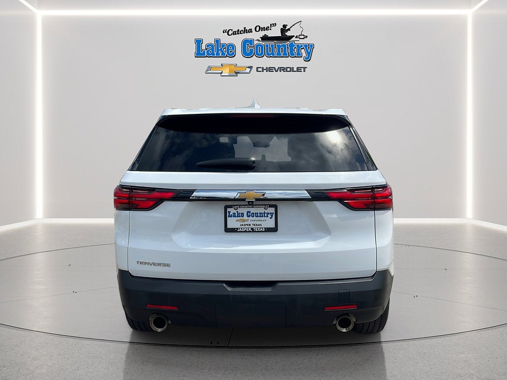 2022 Chevrolet Traverse LS