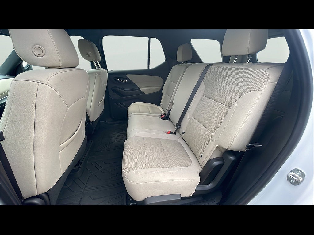 2022 Chevrolet Traverse LS