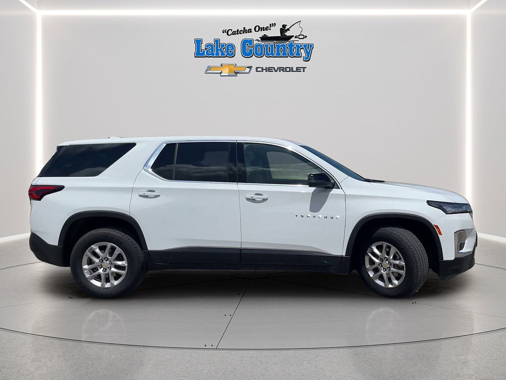 2022 Chevrolet Traverse LS