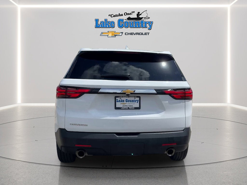 2022 Chevrolet Traverse LS