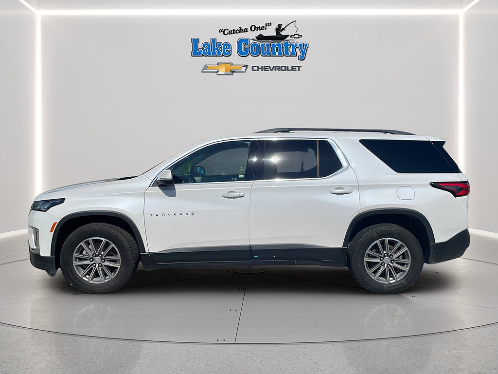 2022 Chevrolet Traverse LT Leather