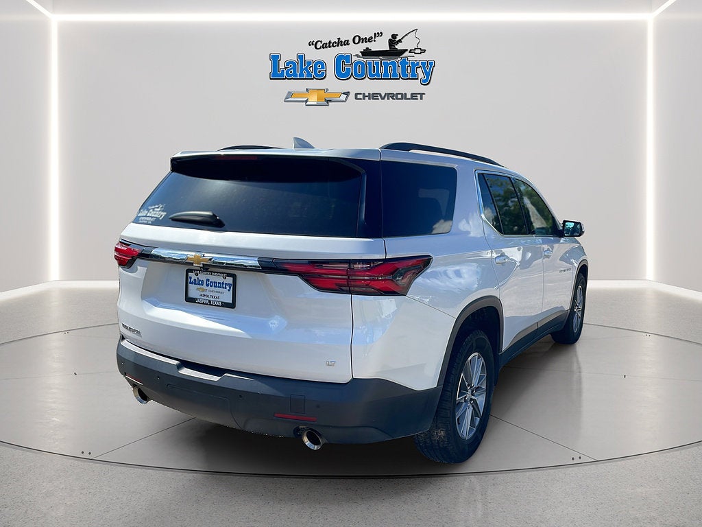 2022 Chevrolet Traverse LT Leather