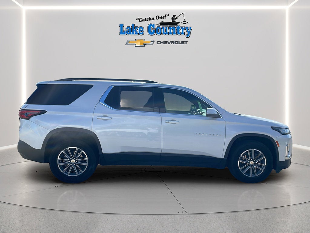 2022 Chevrolet Traverse LT Leather