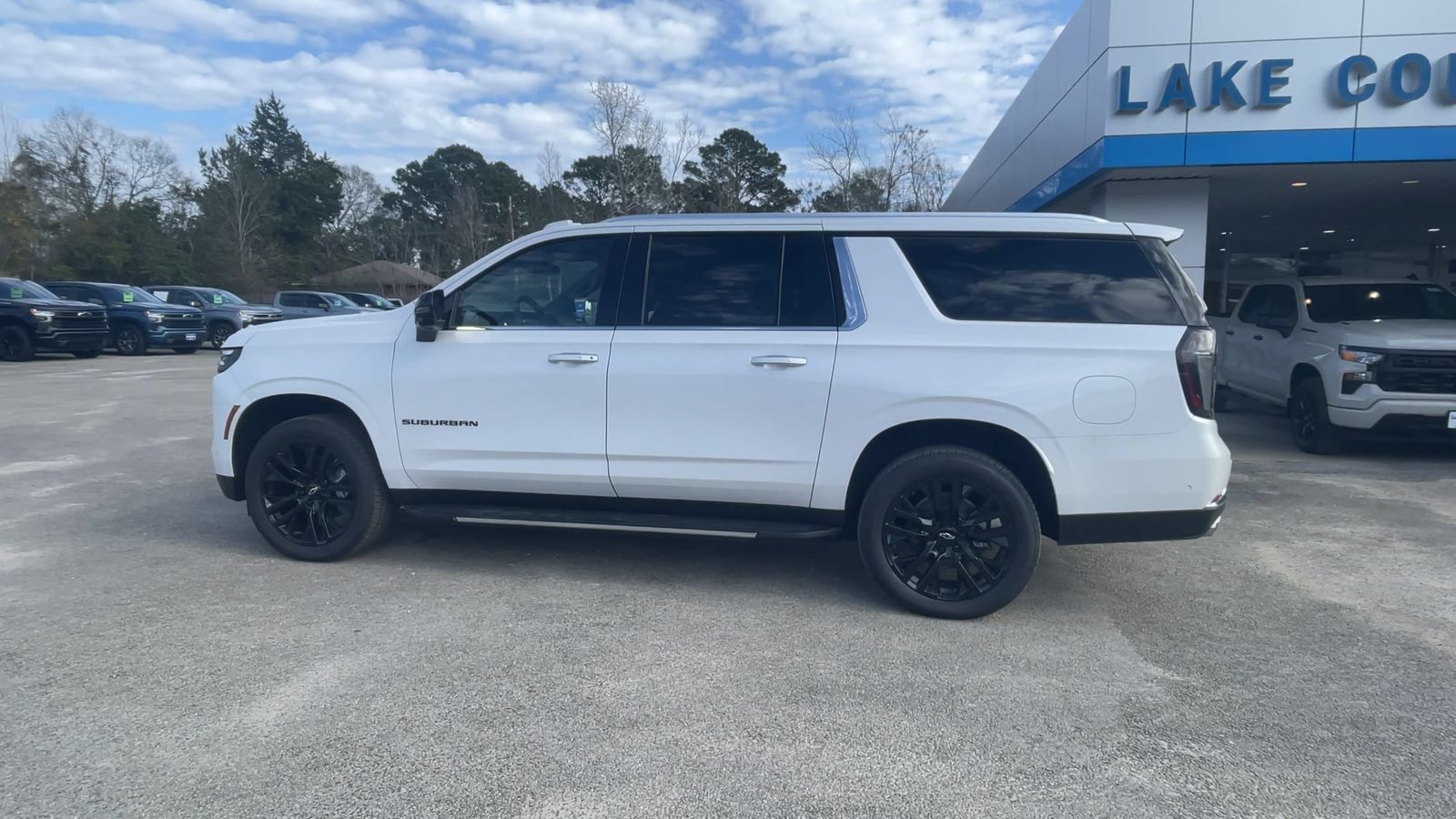 2025 Chevrolet Suburban Premier