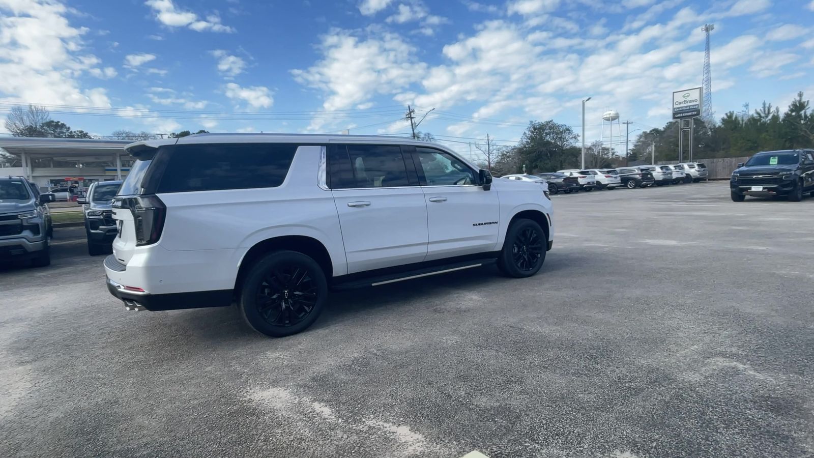 2025 Chevrolet Suburban Premier