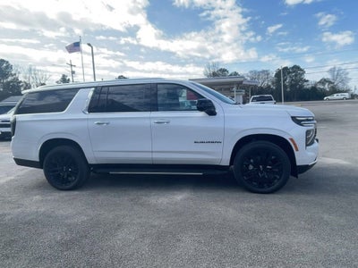 2025 Chevrolet Suburban Premier
