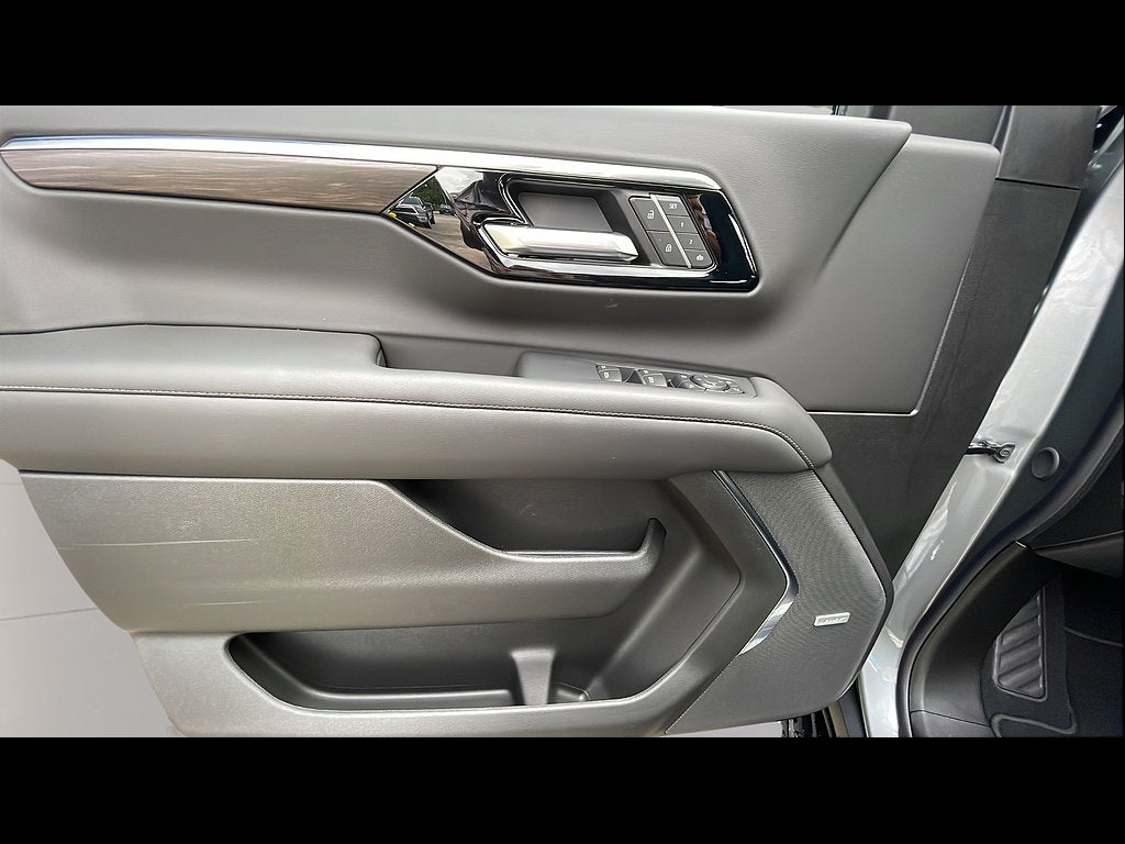 2027 Chevrolet Tahoe LT
