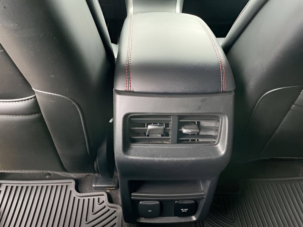 2020 Ford Edge ST Line