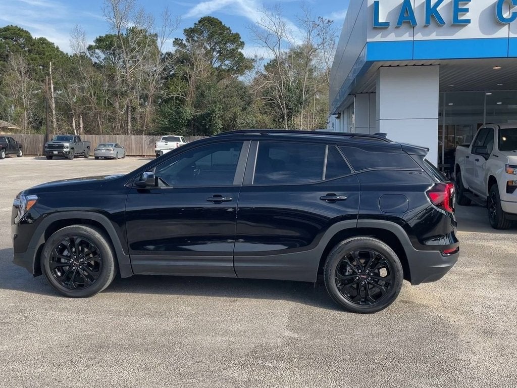 2022 GMC Terrain SLE