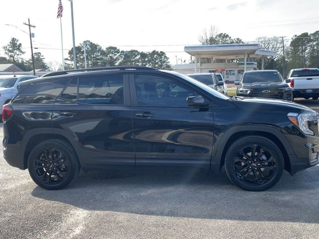 2022 GMC Terrain SLE